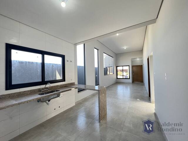 #262 - Casa térrea em condomínio para Venda em Sorocaba - SP